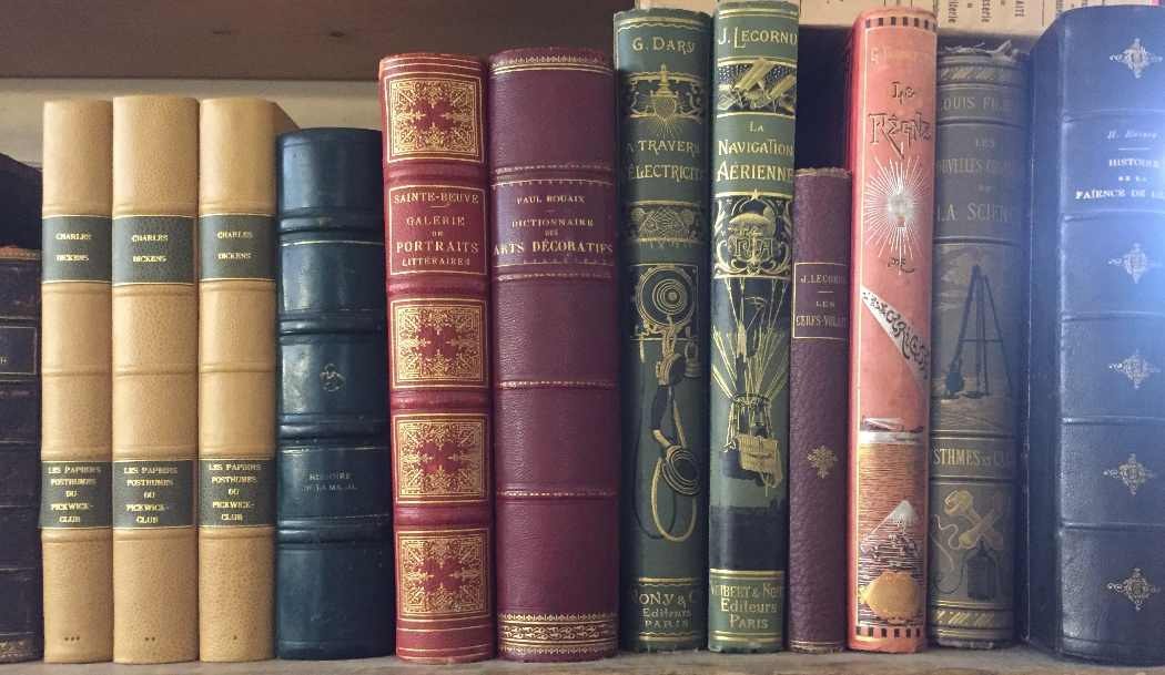 Livres anciens reliés