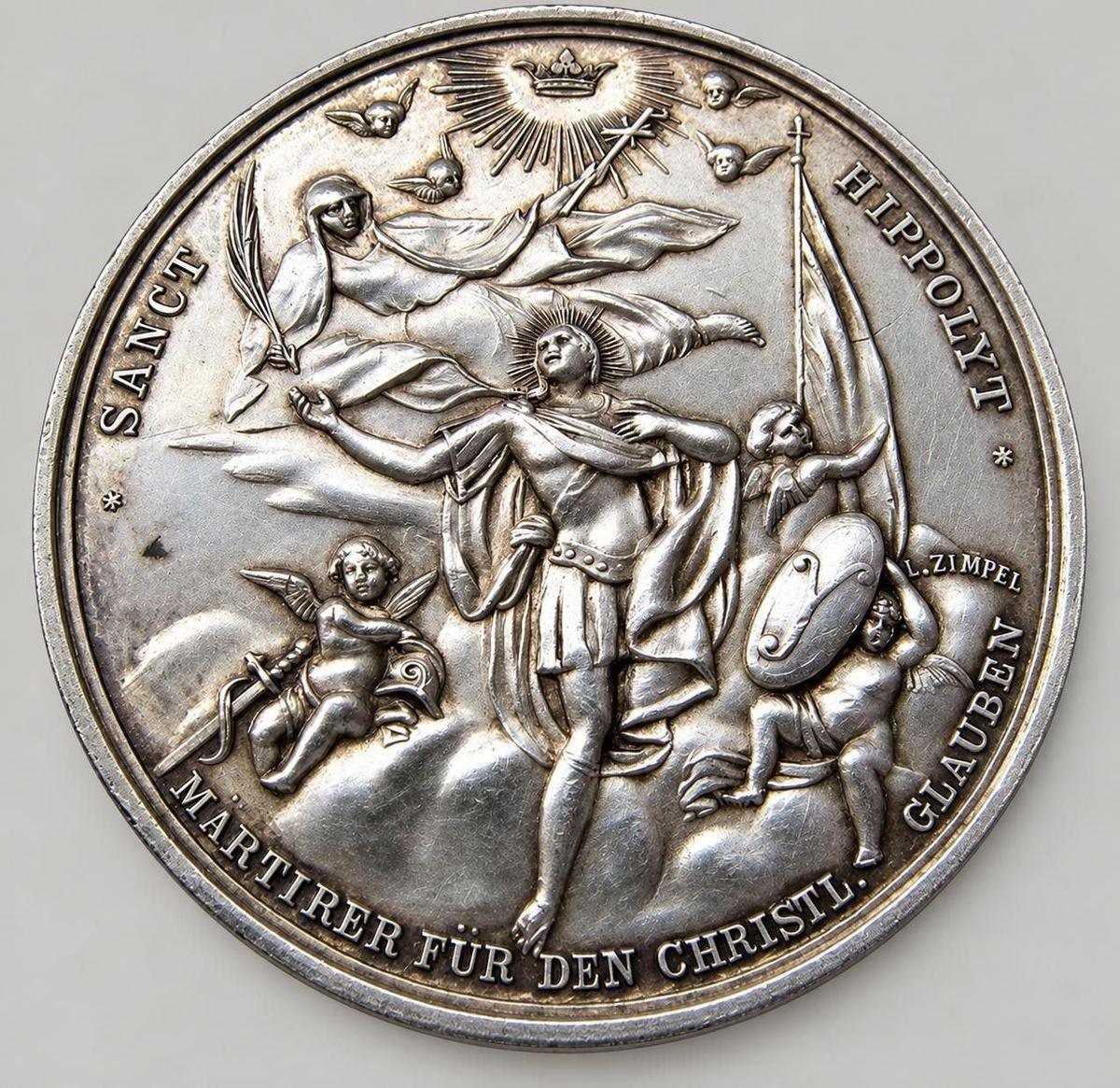 Médaille ou décoration ancienne
