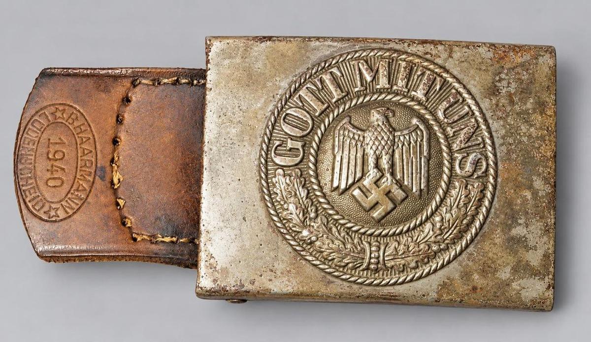 Objet militaire ancien