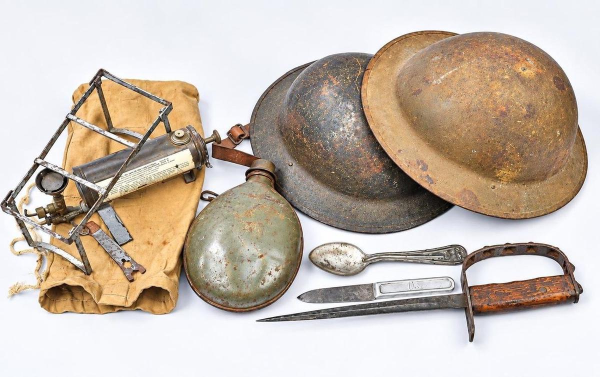 Objet militaire ancien